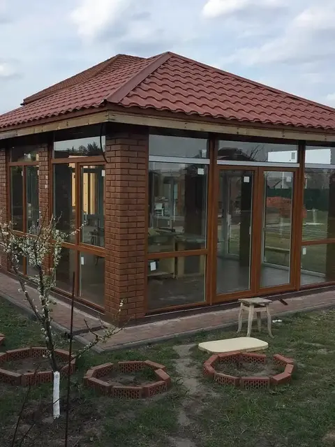 Засклена альтанка Rehau Euro 60