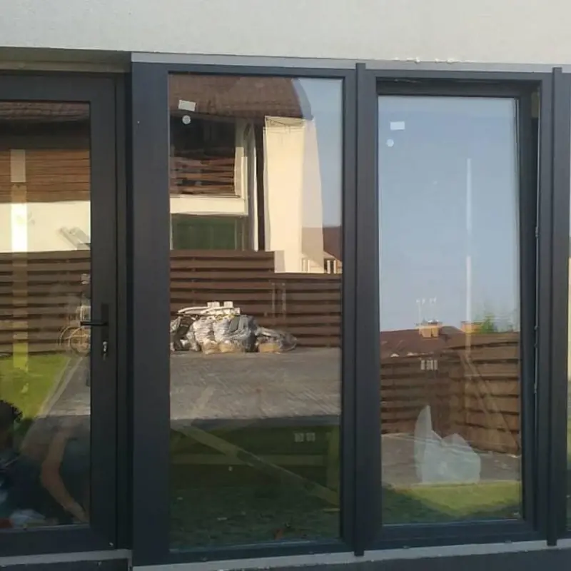Скління веранди з профілю Rehau Euro 60 та вхідними дверима, Київська область